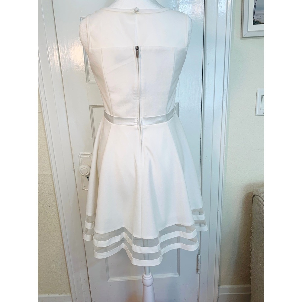Calvin Klein Fit and Flare Sleeveless White Dress Mesh Bachelorette / Size 10-12 - Picture 4 of 16